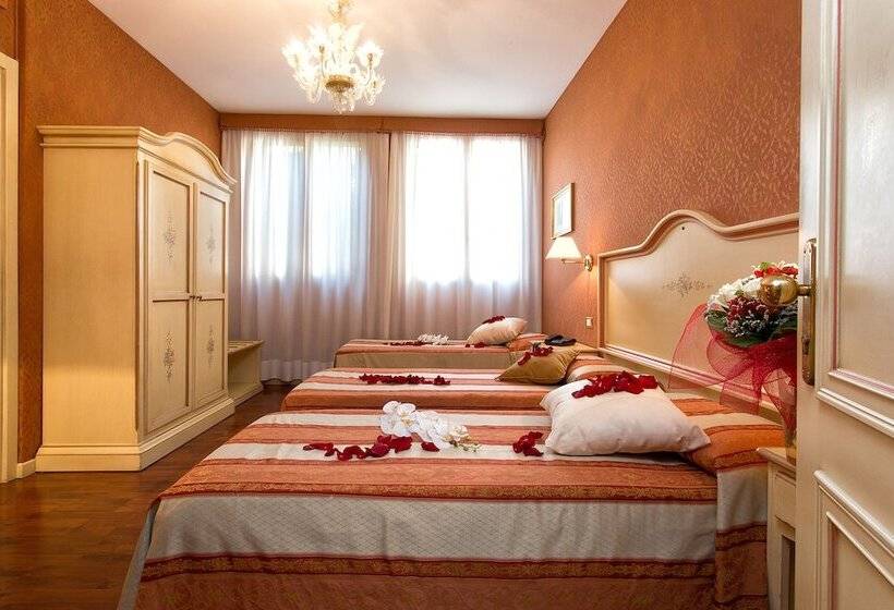 Номер Стандарт Трехместный, Conterie