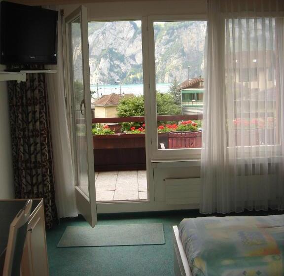 غرفة سوبيريور, Eden Sisikon