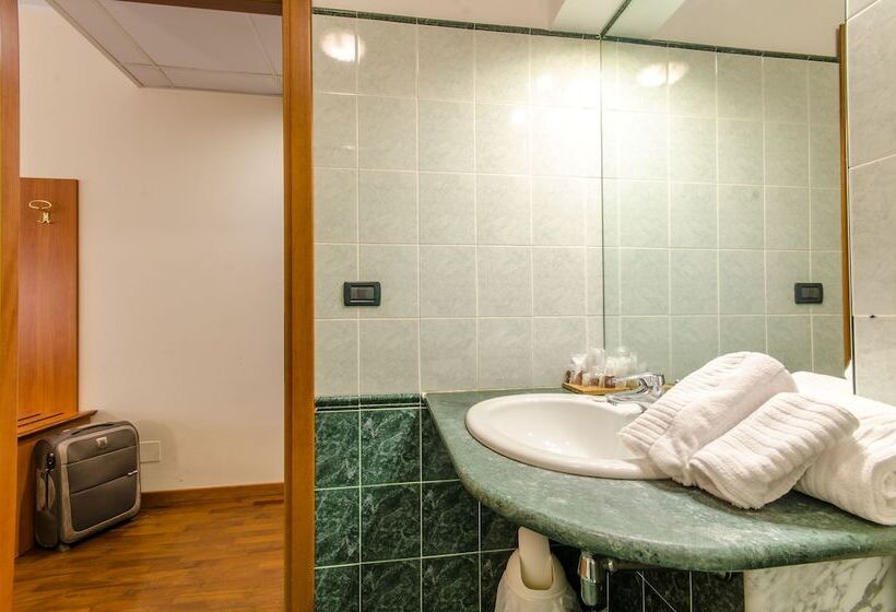 اتاق استاندارد, Federico Ii