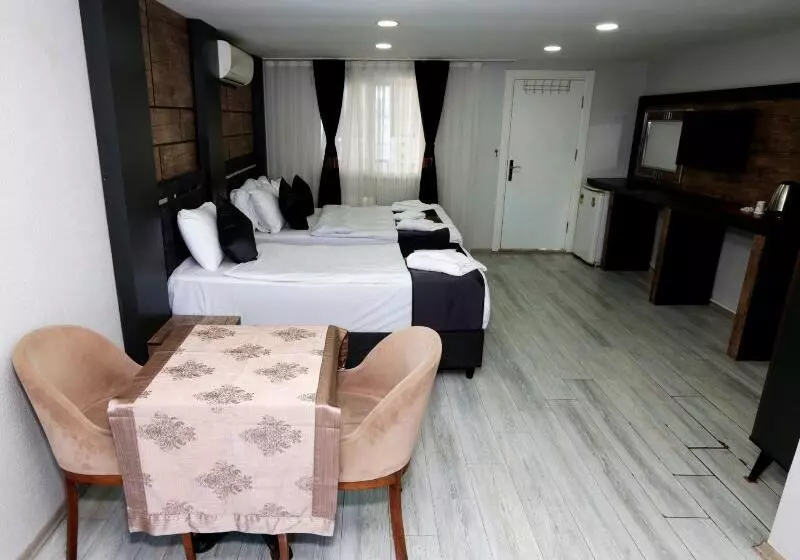 身障者適用スタンダードルーム, Holiday Inn Athens Attica Av, Airport W., An Ihg