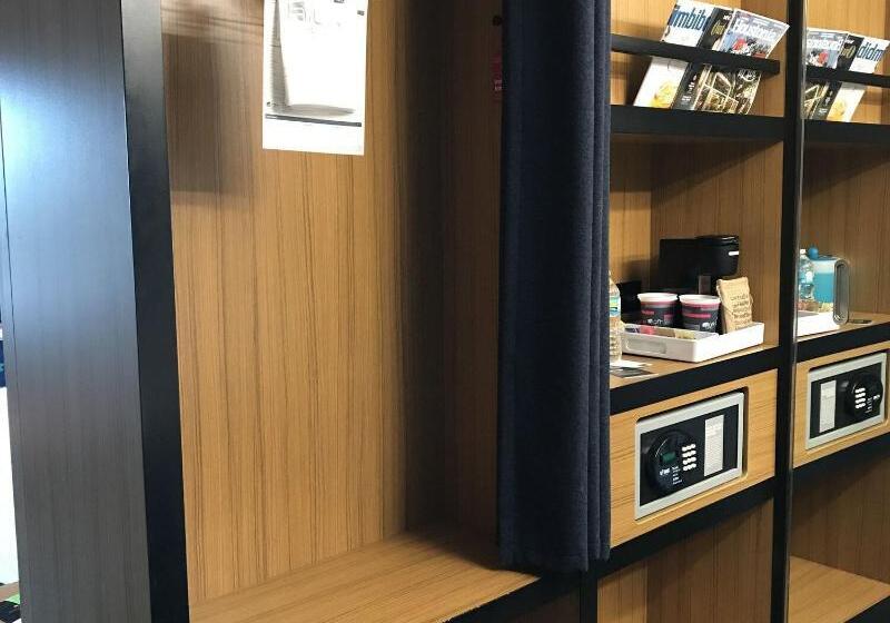 اتاق استاندارد سه تخته با سرویس بهداشتی مشترک, Loggia Fiorentina