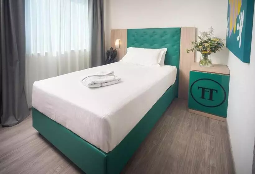 اتاق استاندارد یک نفره, Omnia