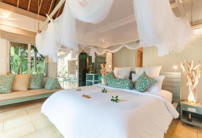 Студия Superior, Paradise Kohyao