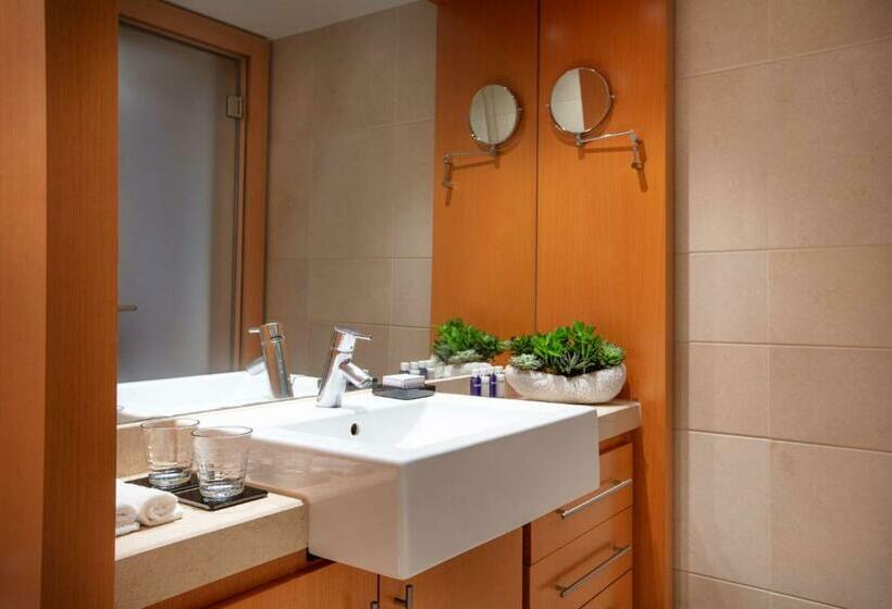 강 전망 스위트, Park Plaza London Riverbank