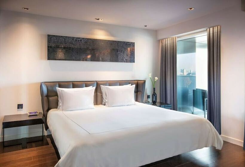 강 전망 스위트, Park Plaza London Riverbank