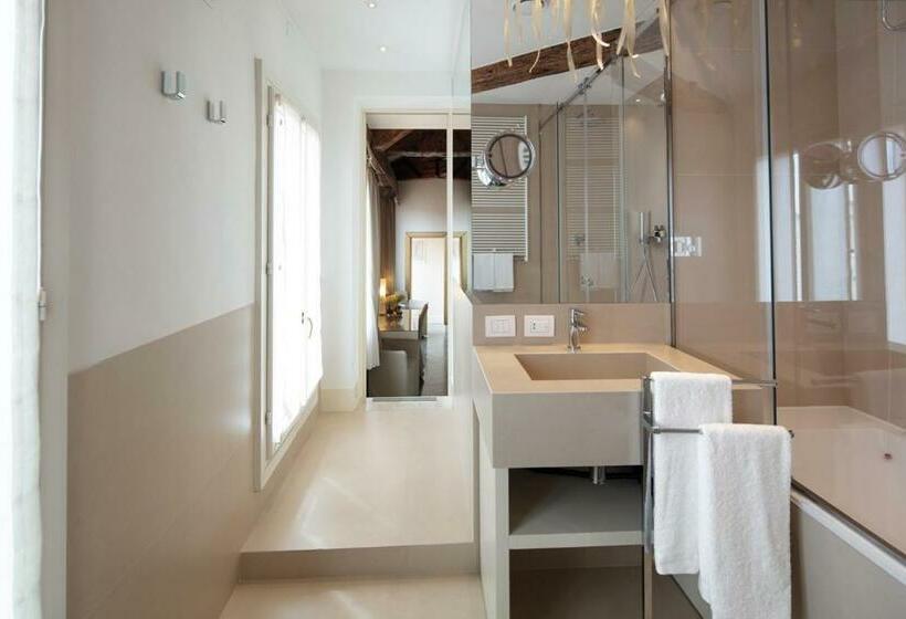 اتاق پرمیوم, Palazzo Barocci