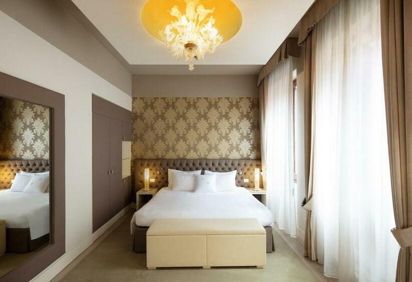 اتاق پرمیوم, Palazzo Barocci