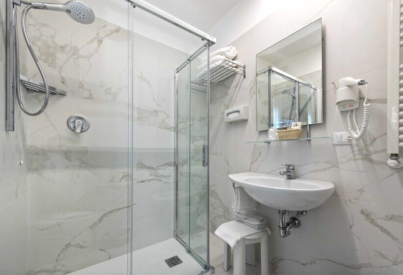 수피리어 패밀리 룸, Vivit S