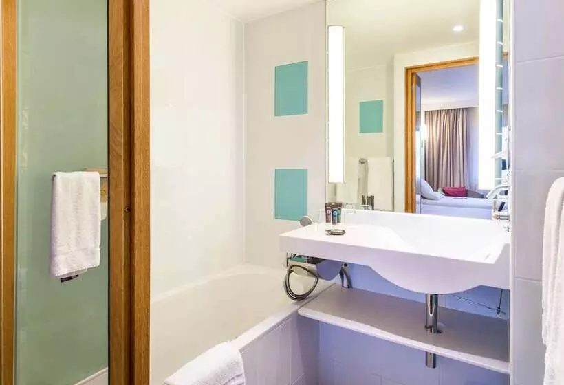 Standard-huone, Novotel London Excel