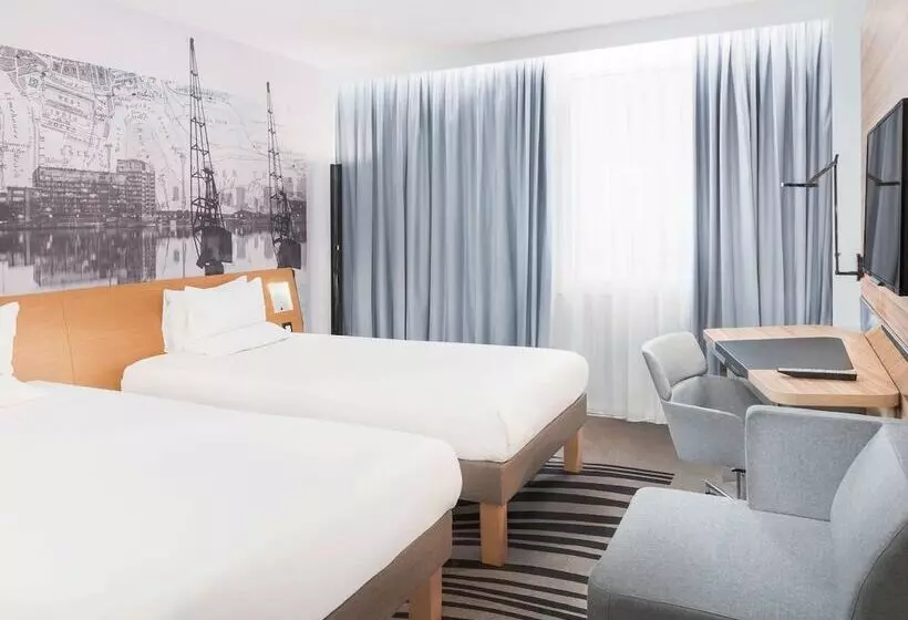 Standard-huone, Novotel London Excel