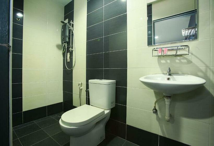 سوییت سوپریور, De Hotel By Oyo Rooms