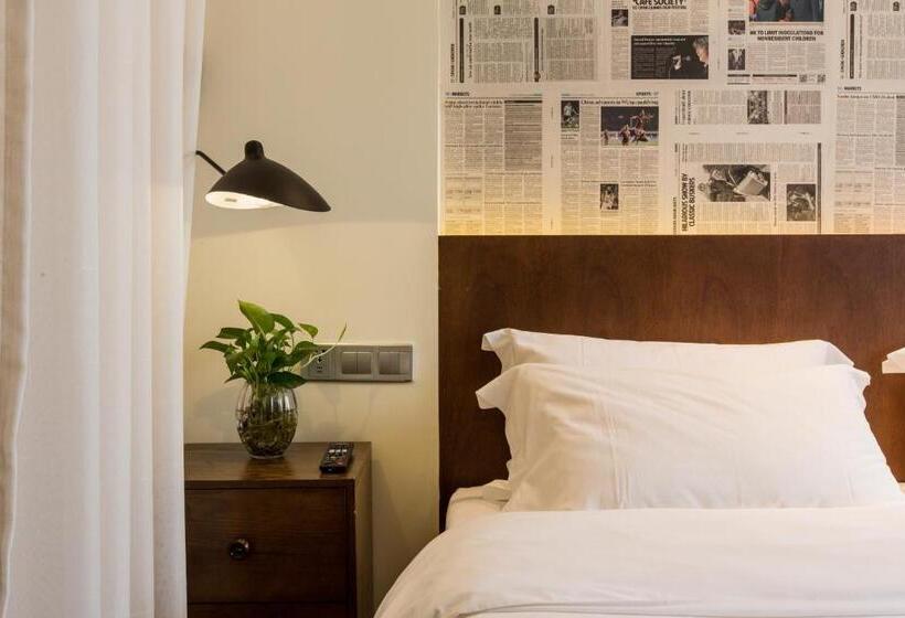 Номер Стандарт Двуспальная Кровать, Kaiyue Hotel Zhongshan Road St Michael S Cathedral And Zhanqiao Pier Qingdao