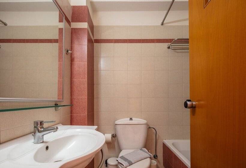 דירת קומפורט חדר שינה 1, Aristea