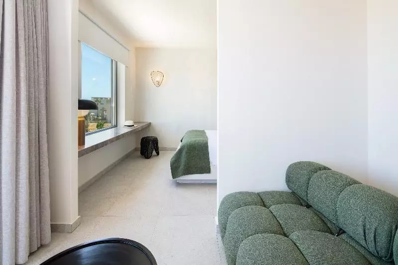 Suite Deluxe Vista Mare, Aristea