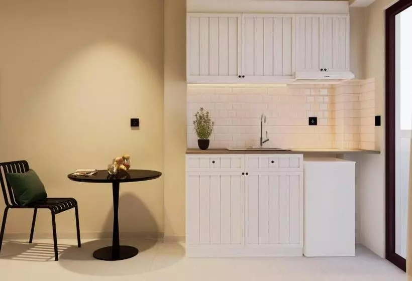 Monolocale Standard con Balcone, Aristea