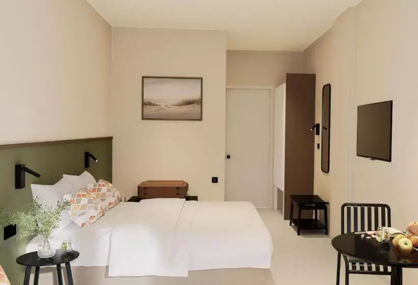 Monolocale Standard con Balcone, Aristea