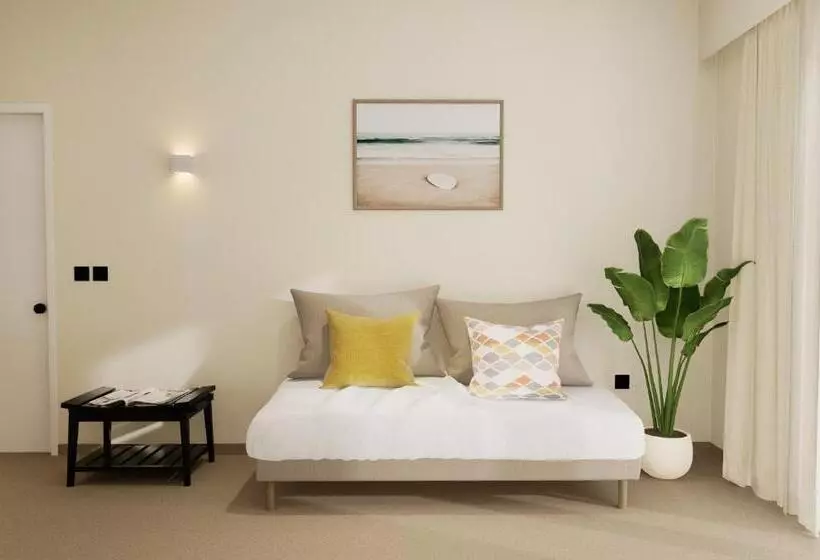 Monolocale Standard con Balcone, Aristea