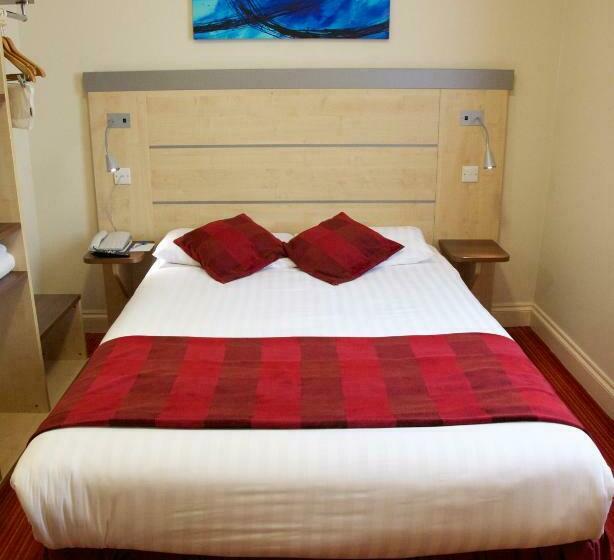 Номер Стандарт, Comfort Inn Victoria