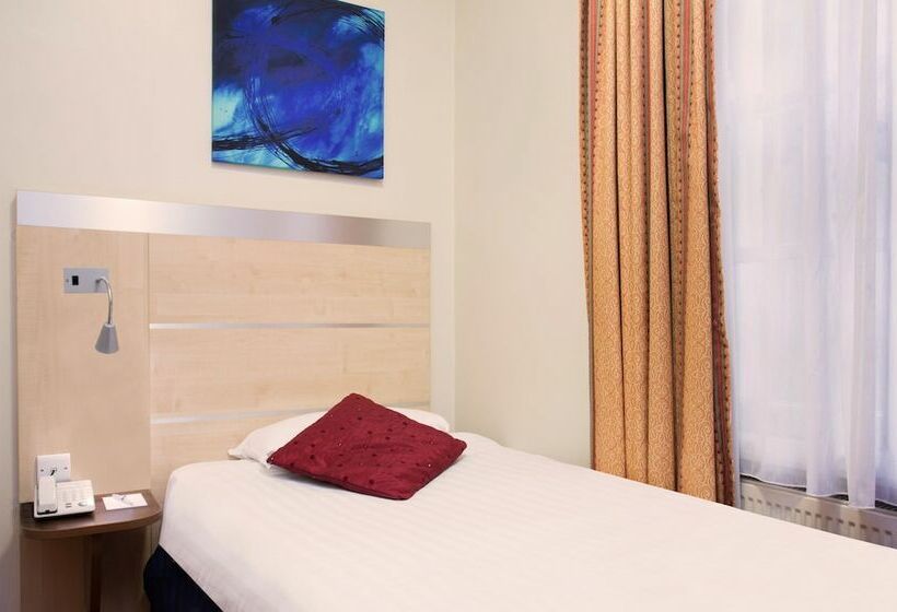 Номер Стандарт, Comfort Inn Victoria