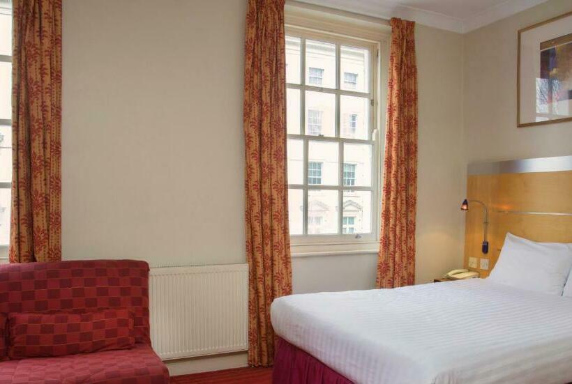 Четырехместный Номер Стандарт, Comfort Inn Victoria