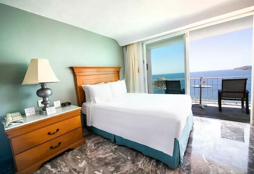 اتاق سوپریور با تخت دو نفره بزرگ, Emporio Acapulco