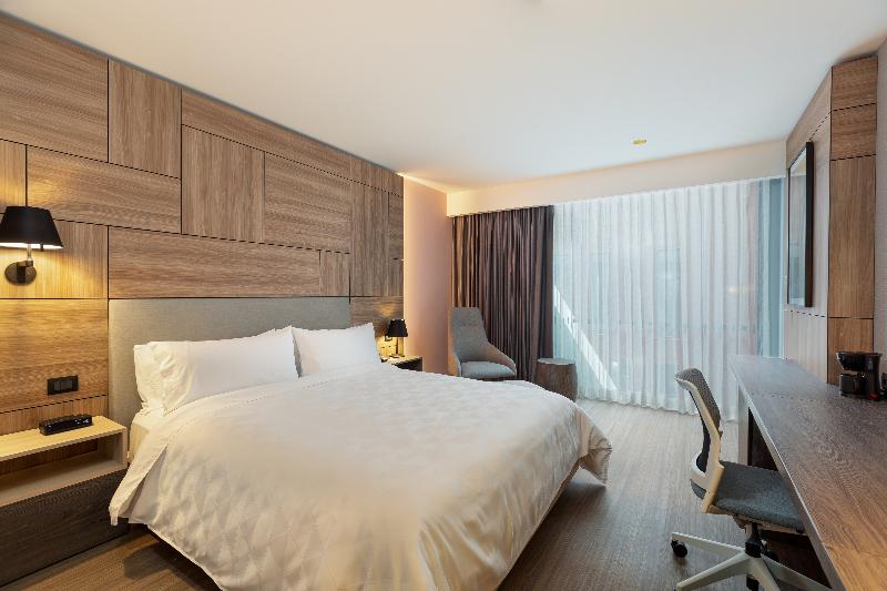 Номер Стандарт, Huttons Hotel, Victoria London