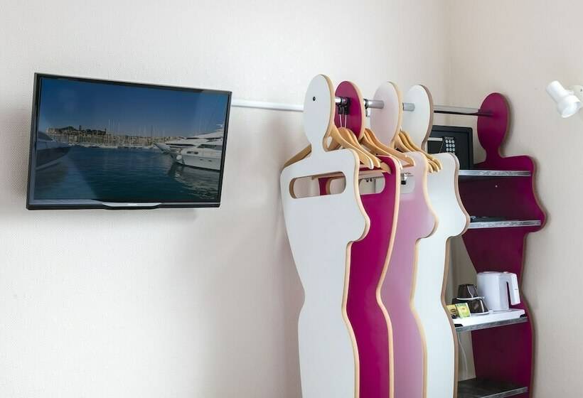 חדר קומפורט, L'esterel