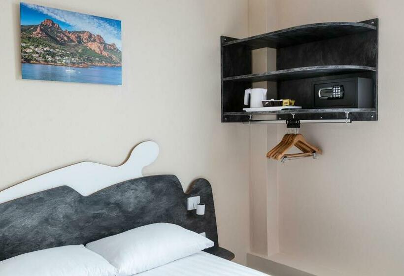 חדר אקונומי, L'esterel