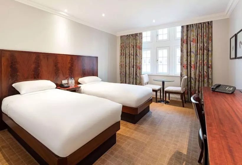 スタンダードルーム, Radisson Blu Hotel, London Euston Square   Formerly Grafton