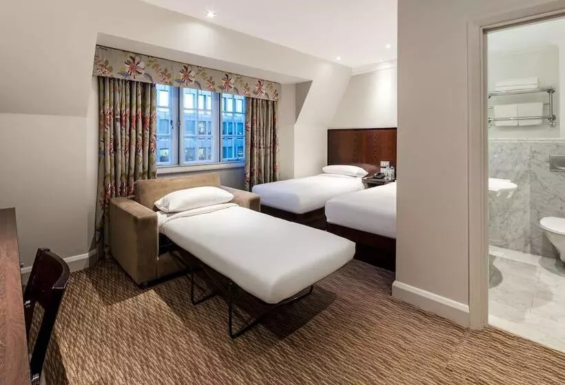 ファミリールーム, Radisson Blu Hotel, London Euston Square   Formerly Grafton