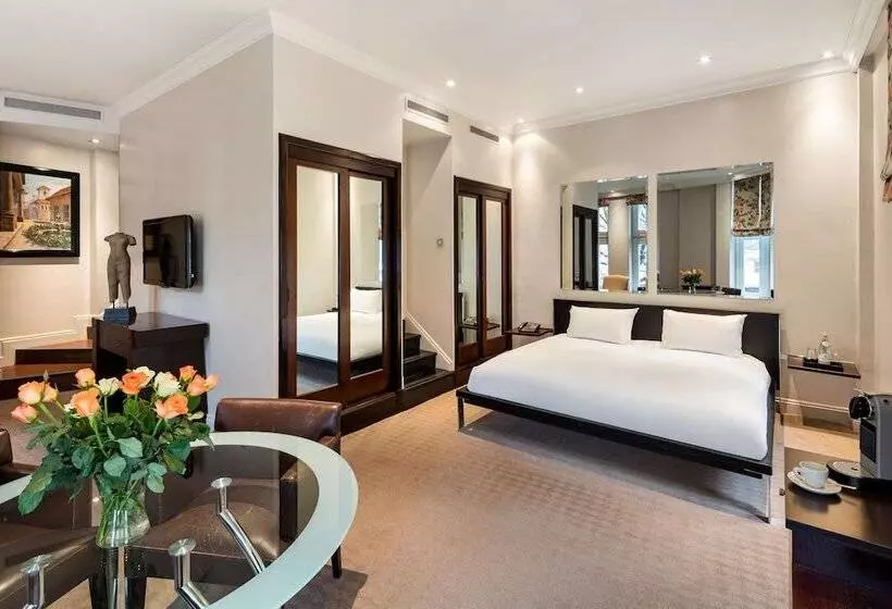 ジュニアスイート, Radisson Blu Hotel, London Euston Square   Formerly Grafton