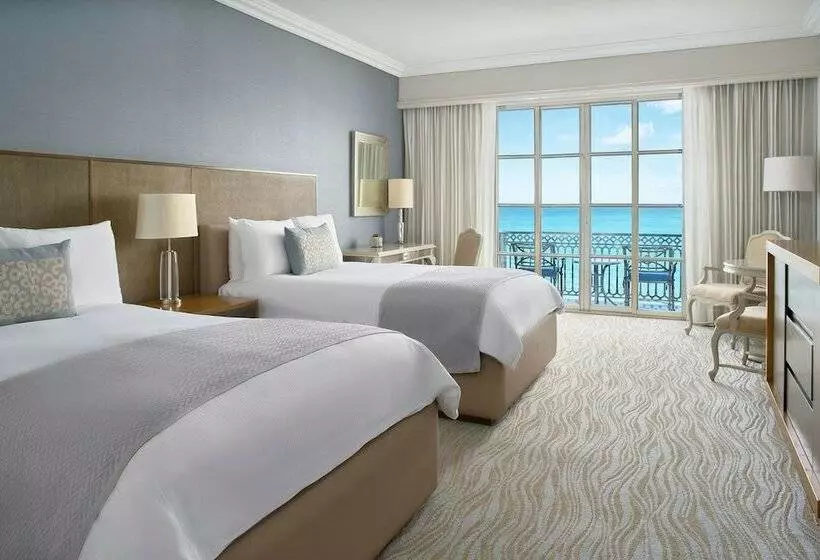 オーシャンビューのクラブルーム, Kempinski Cancun