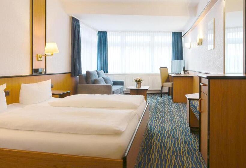 高级大房间, Am Wasserfall