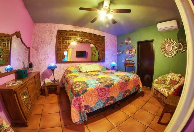 Номер Deluxe, Casa Alfareros