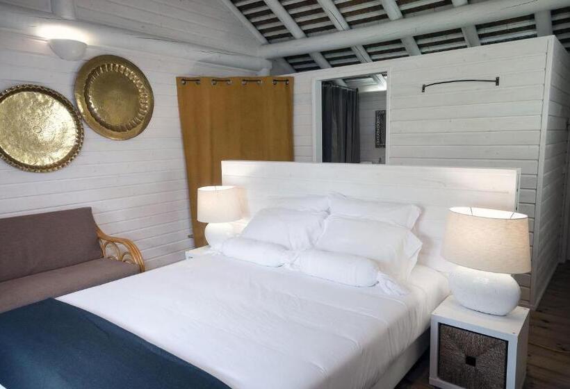 适合残疾人使用的标准间, Kochab Comporta