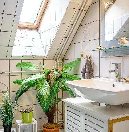 Номер Стандарт, Nordstern Restaurant & Pension