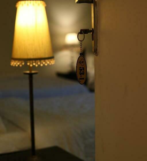 اتاق استاندارد سه نفره, City Citadel Hotel,amman