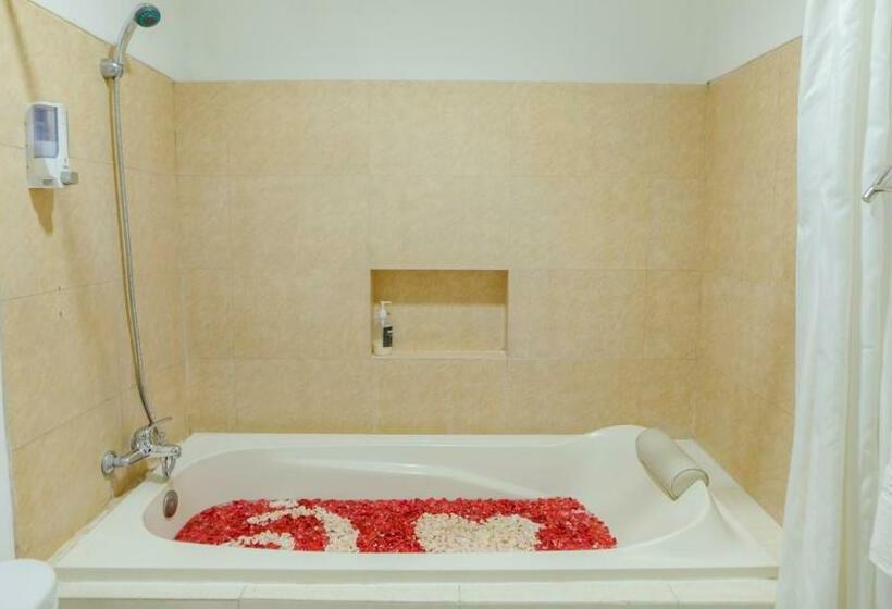 Premium Room, Arcs House Blok M By Jambuluwuk