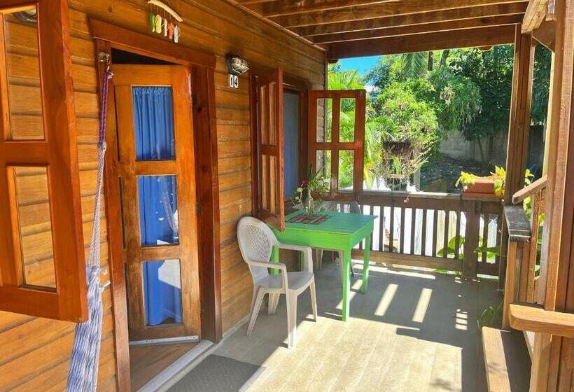 آپارتمان 1 خوابه با بالکن, Seabreeze Inn