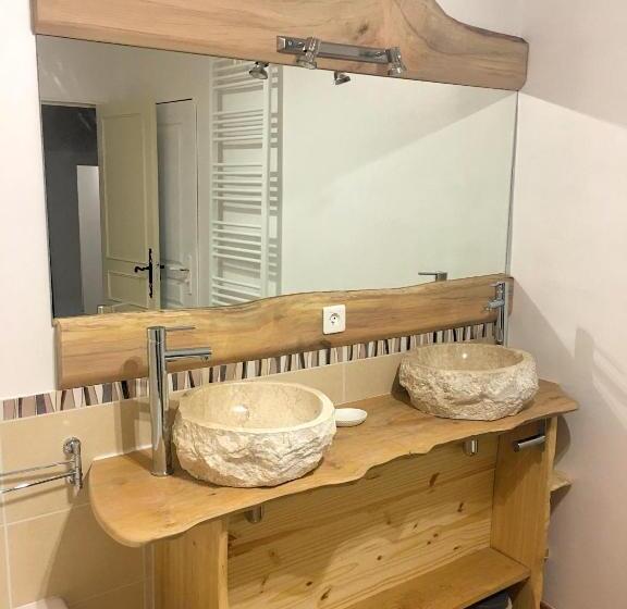 스탠다드 룸 킹사이즈 침대, Sur Mon Chemin Chambres D'hôtes