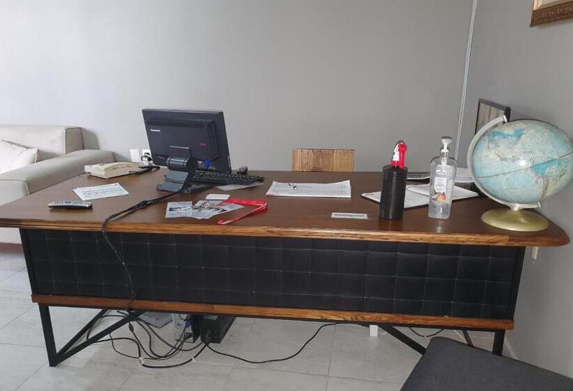 标准间, Capital O Hotel Diez