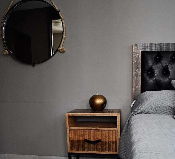 标准间, Capital O Hotel Diez