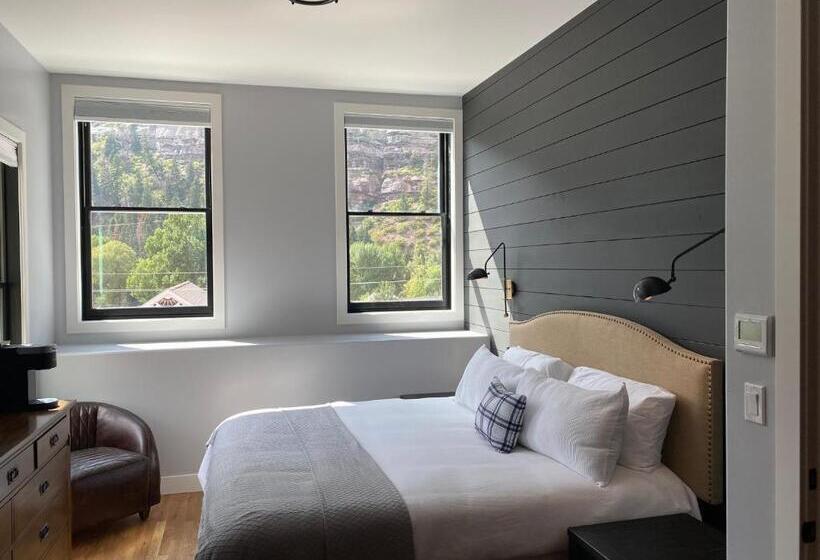 חדר סטנדרט עם מיטת קינג, Imogene