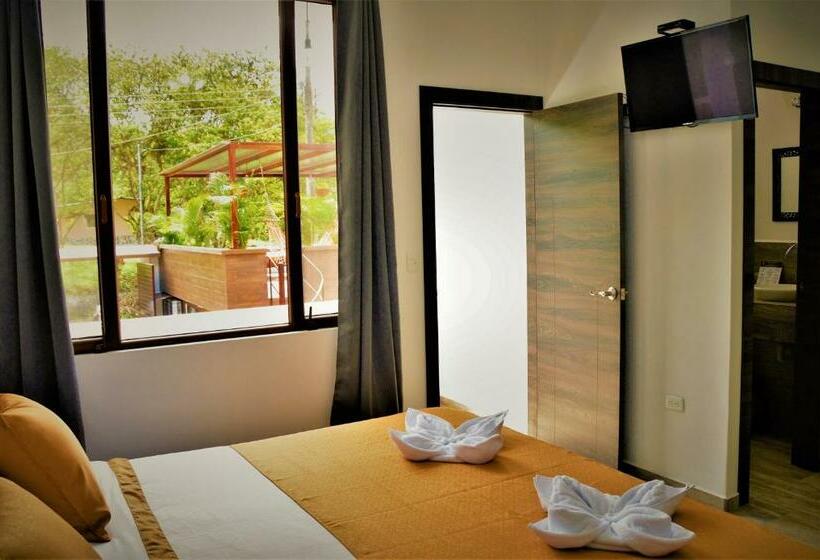 Deluxe Suite King Bed, Toucan Platinum Suites Apart