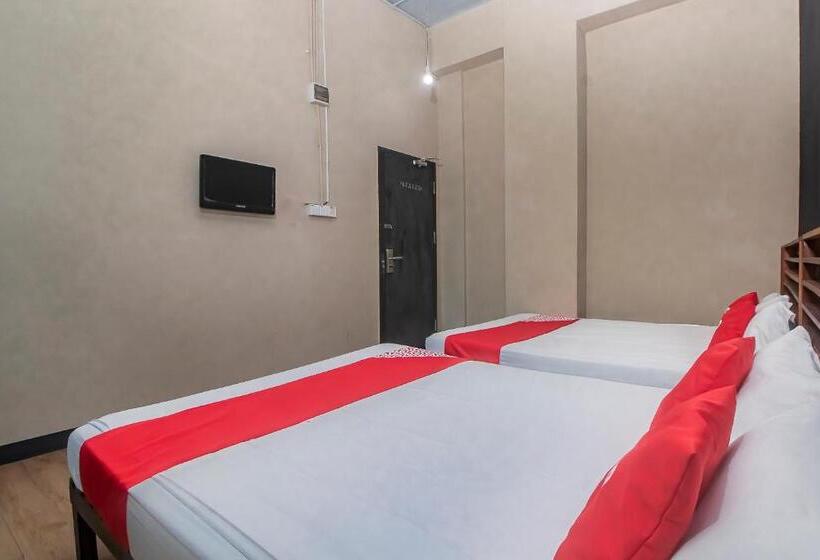 סוויטה משפחתית, Hi Inn 3