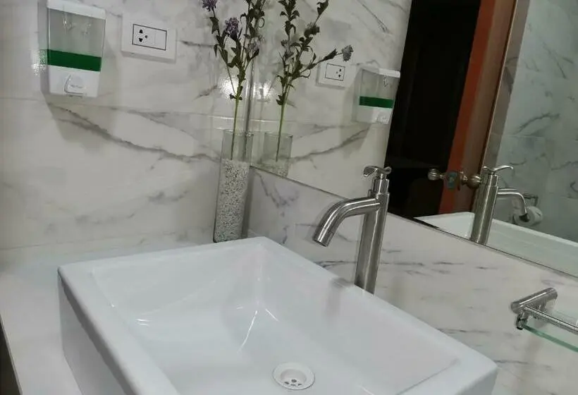 اتاق استاندارد, Murano