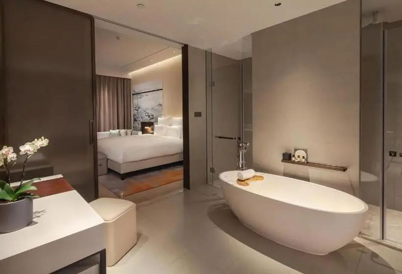 Pokój Deluxe Łóżko King Size, Pullman Yueyang