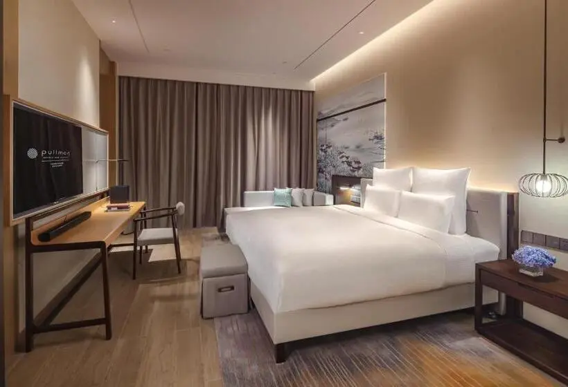 Pokój Deluxe Łóżko King Size, Pullman Yueyang