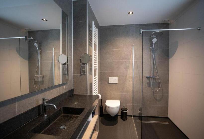 اتاق استاندارد با تخت بزرگ, Tholen