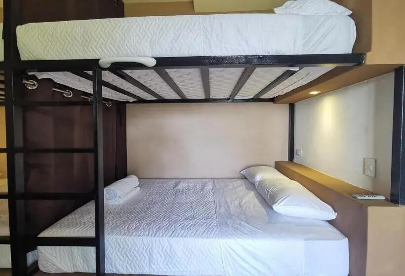 اتاق استاندارد چهار تخته, Lagarza Hostel